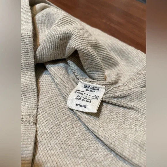 Buck Mason Women’s Slim Fit Henley Long Sleeve Tee Size S - Picture 7 of 8